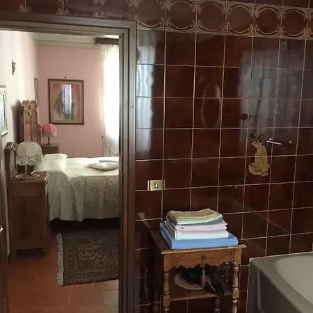 Casa Mia Panzió Tirano