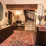 Casa Mia Alojamento de Acomodação e Pequeno-almoço 3*