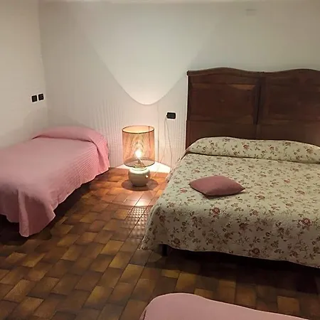 Casa Mia Oda ve Kahvaltı Tirano